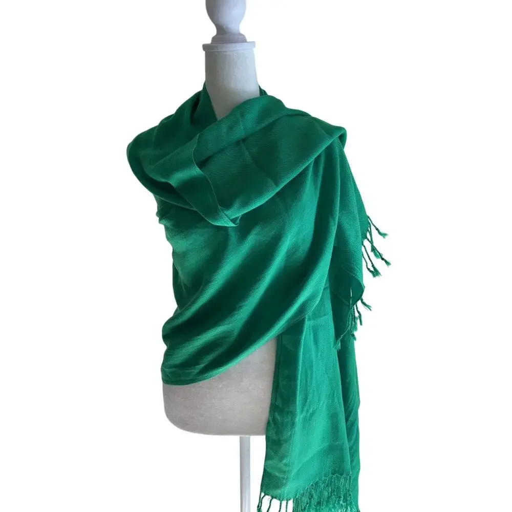 Pashmina Silk Blend Scarf Shawl Green Tassel Fringe Soft Wrap Womens OS Classic